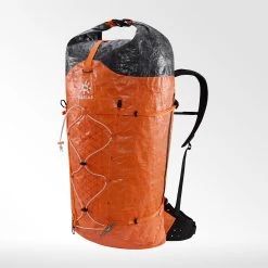 Aether 30L Dyneema Pack DEMO