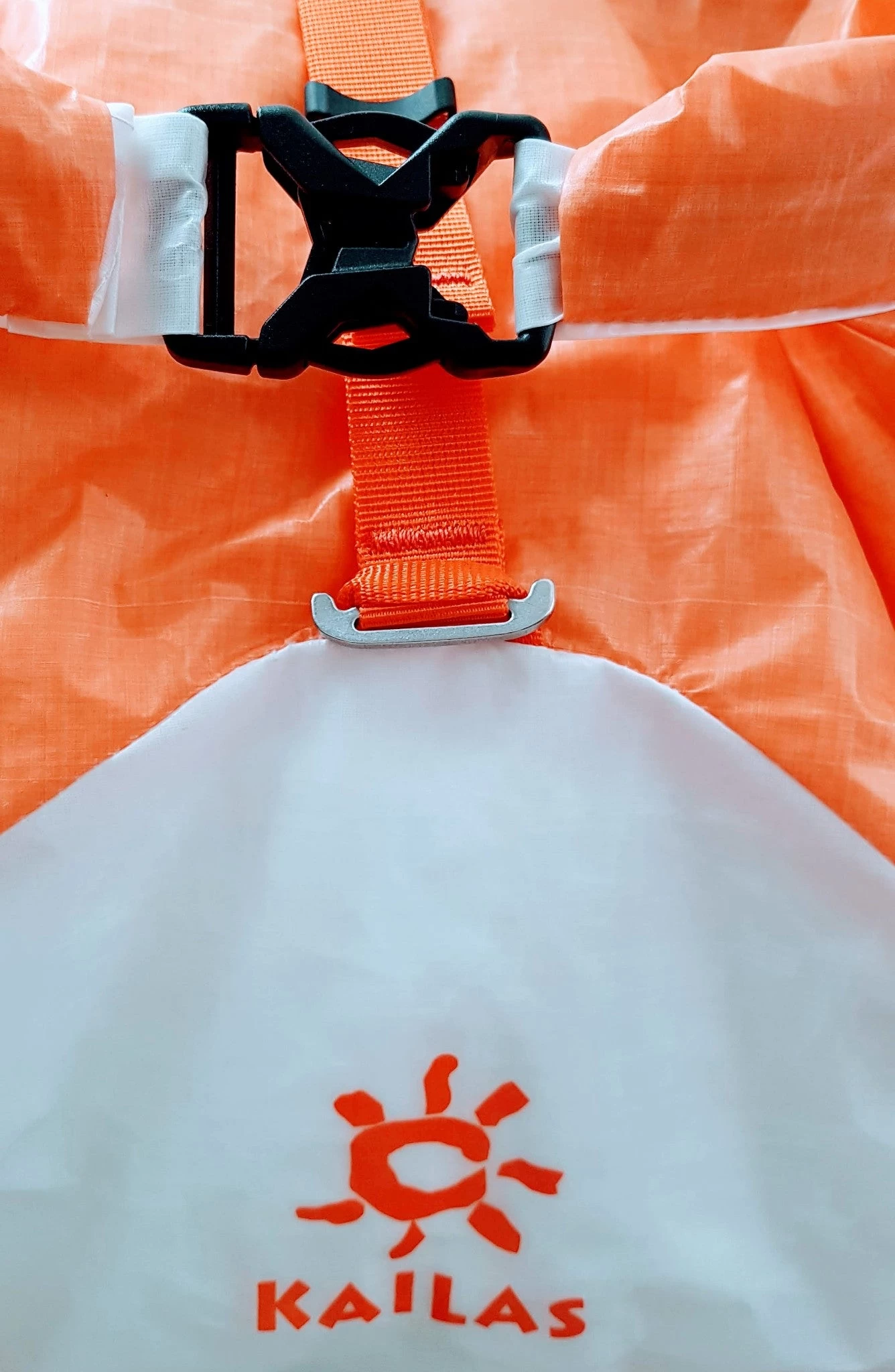 Aether 30L Dyneema Pack DEMO 10 Aether 30L Dyneema Pack DEMO - Image 10