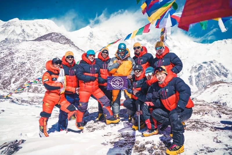 Kailas 900-fill Goose Polar Down Bib Alpine Pants Unisex 4 Kailas 900-fill Goose Polar Down Bib Alpine Pants Unisex - Image 4